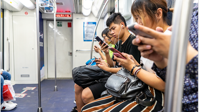 如何在抖音上快速吸引6+点击和9+点赞—KOL平台与自助平台的高效运营之道