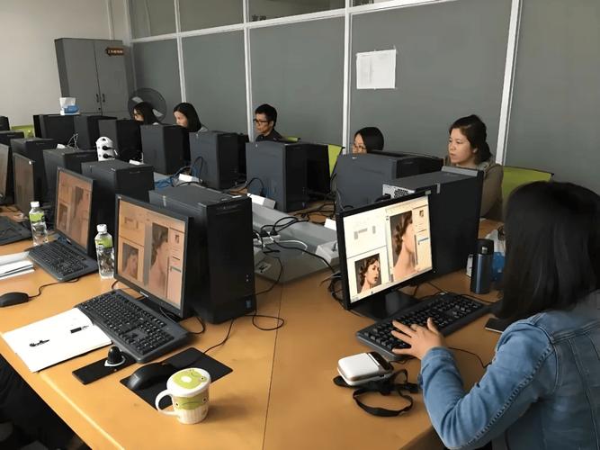 深度解析重庆电脑培训班，让学习更高效！
