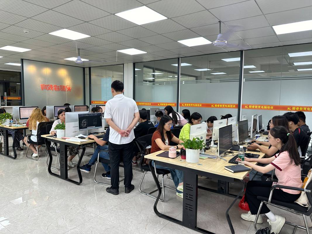 长沙电脑培训，助您成为专业电脑人士