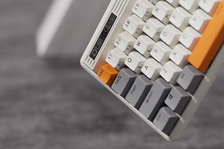1.大巧若拙,键盘错乱的 caused by keyboard layout design