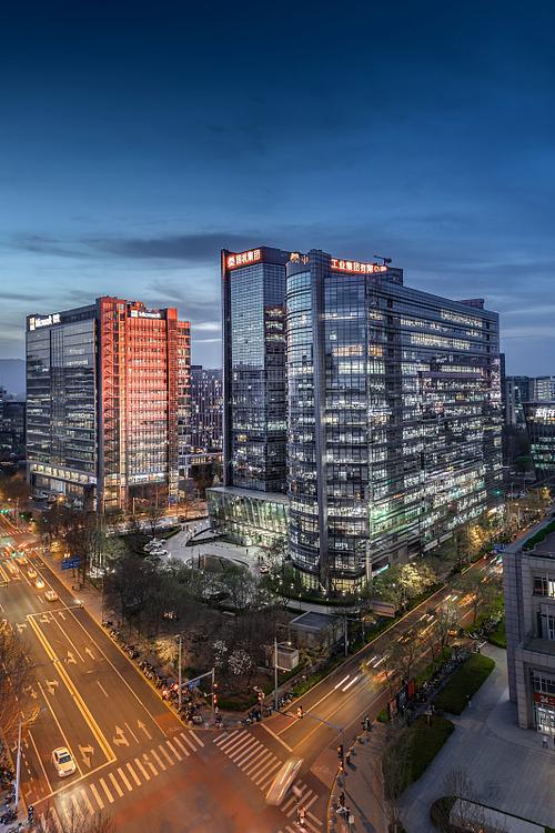 海淀集团，别让信息过载困住前行之路