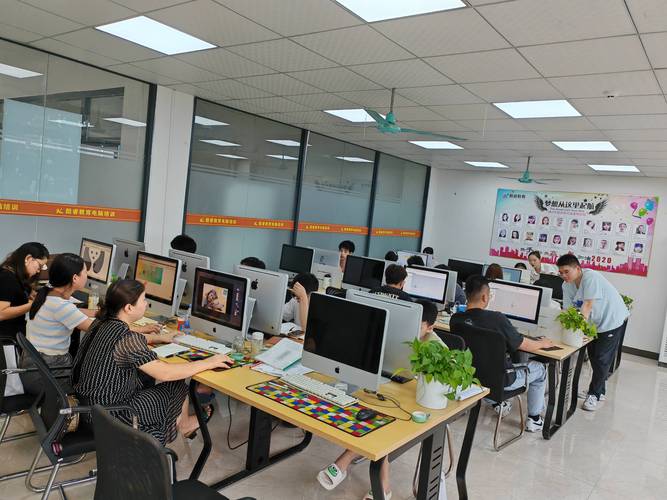 渭南电脑培训,让电脑技能更上一层楼