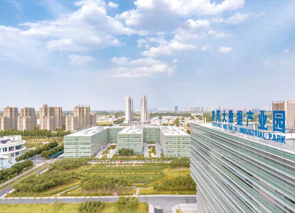 洛阳外包网络公司，帮助企业实现高效数字化转型的助力