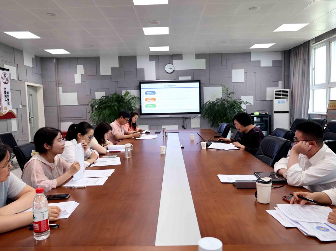 郑州电脑学校，用技术点亮教育之路